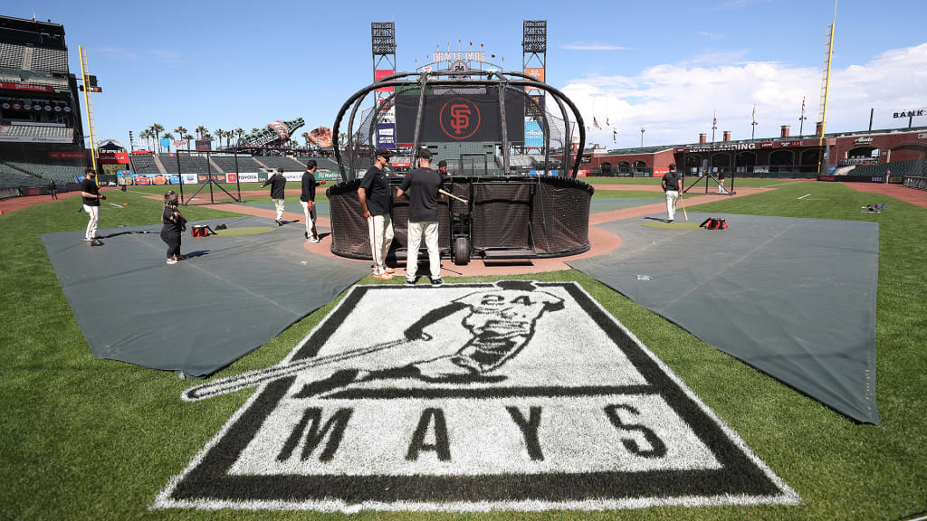 24 will be all across the diamond in Giants' tribute to Mays