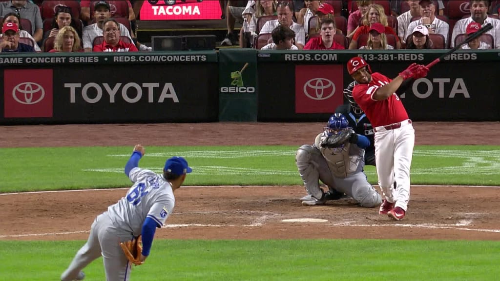 Jeimer Candelario's solo homer (20) 