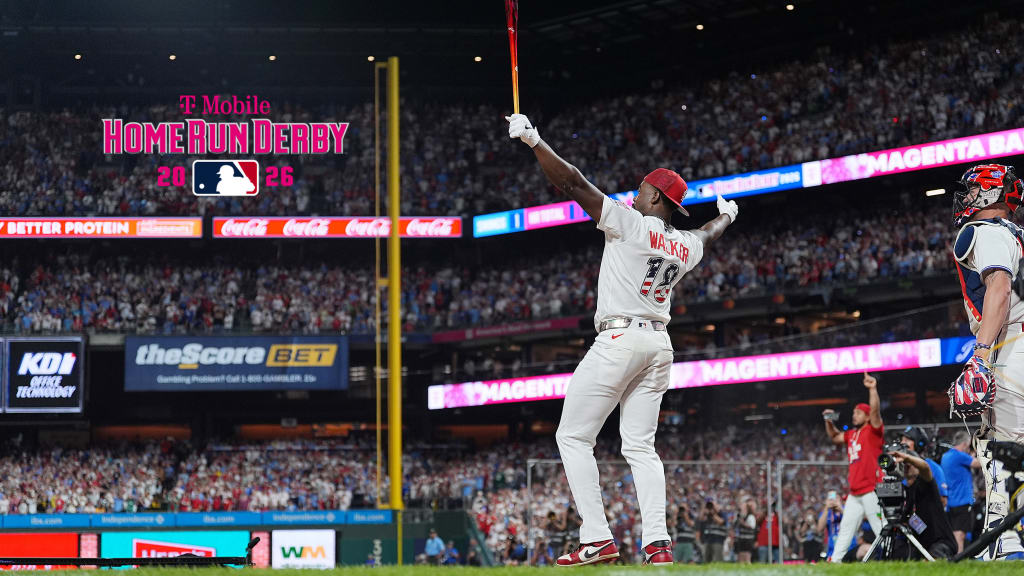 Walker stuns Schwarber, quiets boos at Bank to win electric Derby
