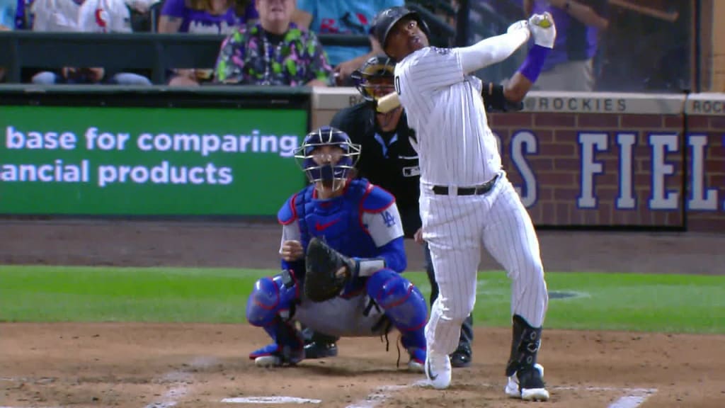 Elehuris Montero's two-run HR (9)