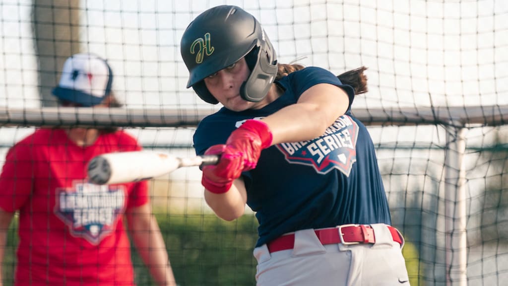 Kamryn Potts during the 2024 Girls Baseball Breakthrough Series at the Jackie Robinson Training Complex.