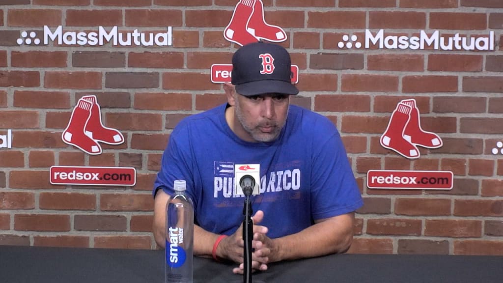 Mastrodonato: How Red Sox manager Alex Cora 'managed like it was a playoff  game' to steal a win vs. Blue Jays