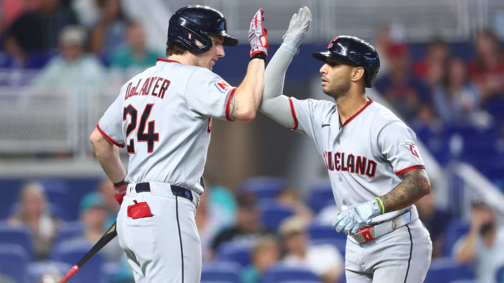 Cleveland caps off 1st half with South Florida sweep