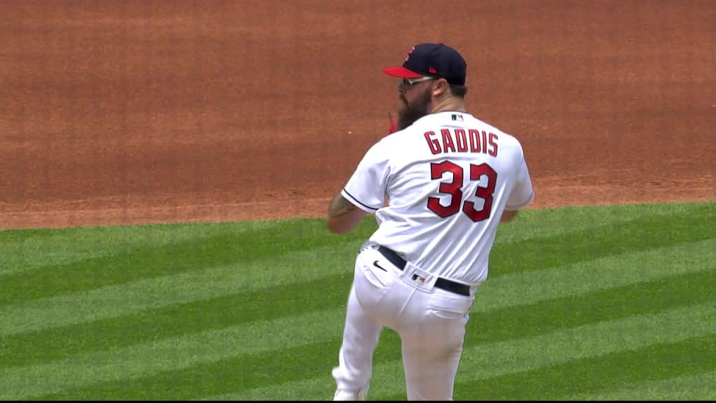 Guardians walk off Cards on Jose Ramirez double