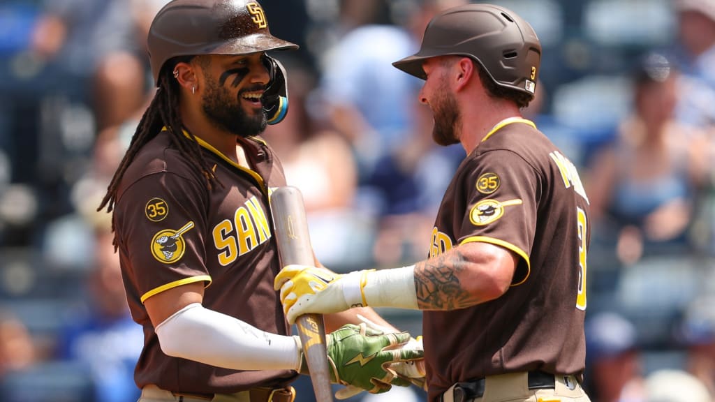 LIVE: On-fire Friars surging in postseason push