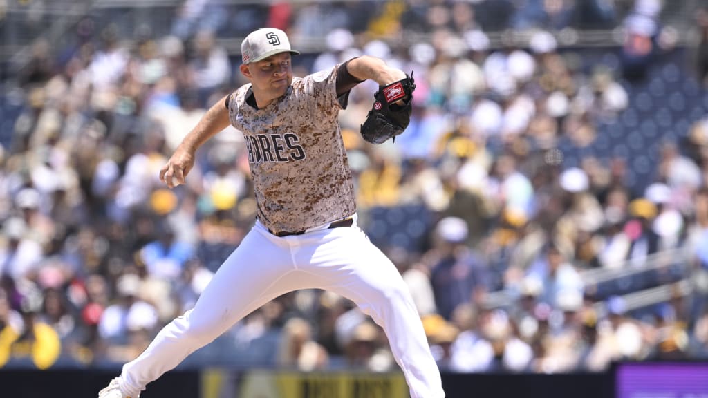 Michael King strikes out eight Mariners
