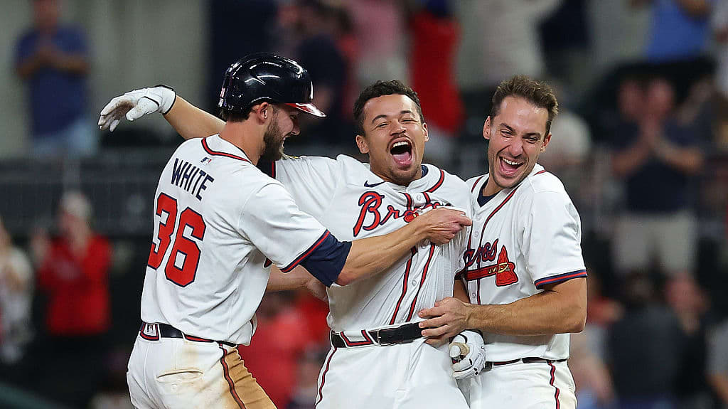Drake Baldwin hits walk-off single vs. Reds