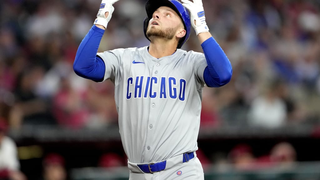 Michael Busch ties Cubs record with homers in five consecutive games