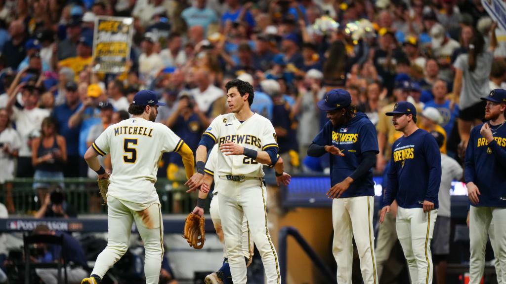 MLB.com editorial image for Milwaukee Brewers: Brewers announce World Series ticket sales for potential Games 1, 2