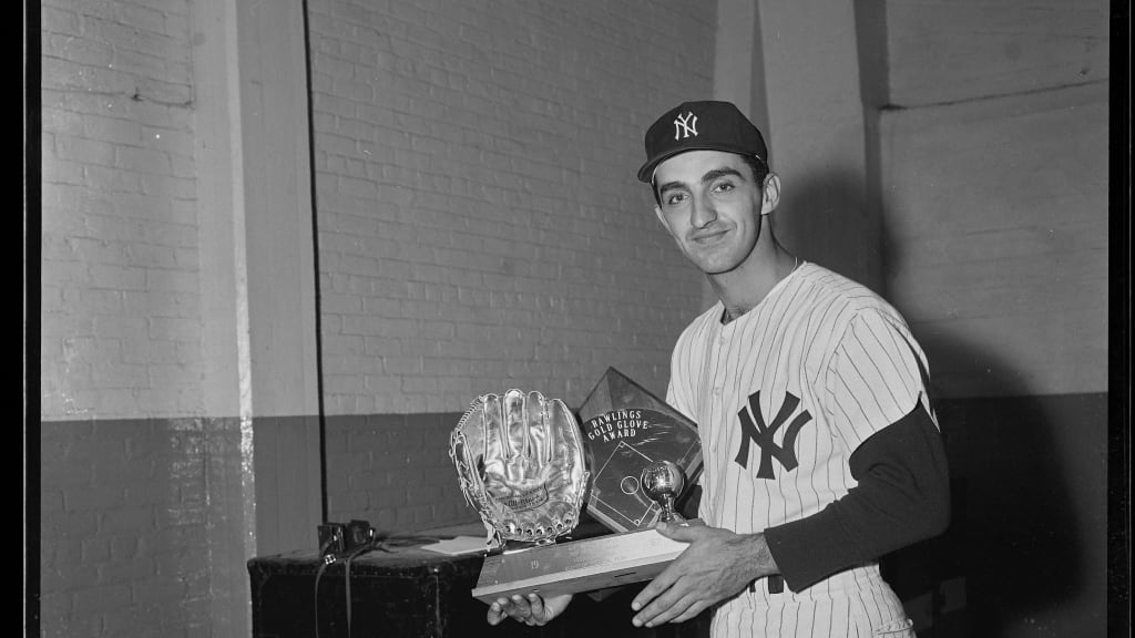 Joe Pepitone, popular New York Yankees player and three-time All-Star, dies  at age 82