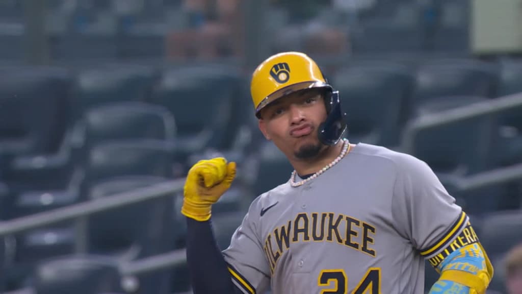 Willy Adames meets Derek Jeter, hits Little League homer