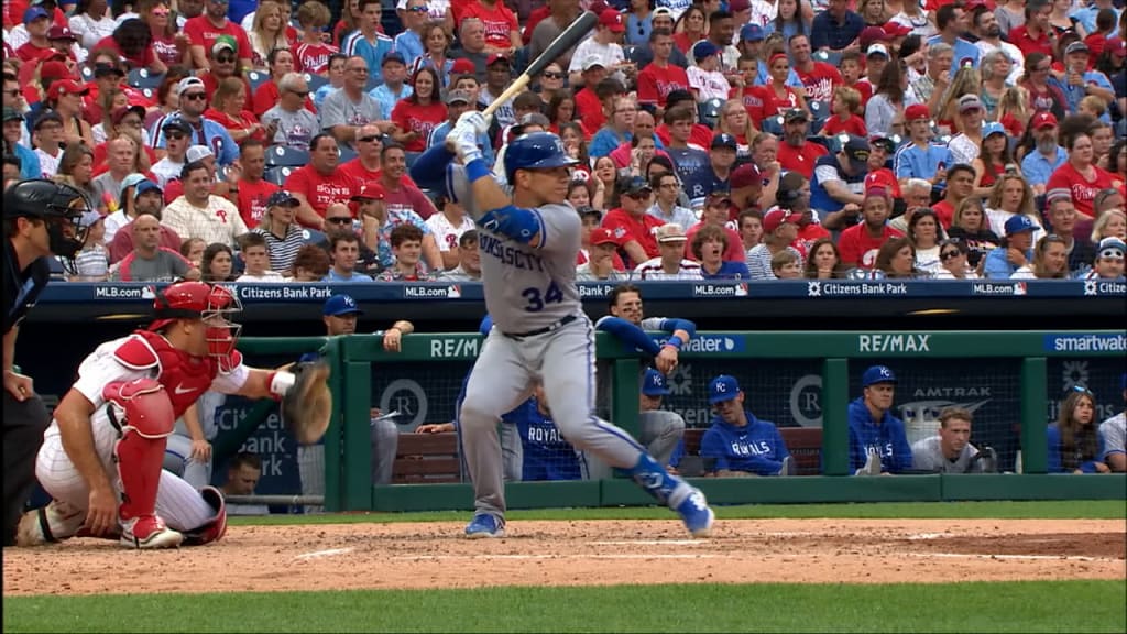 Here's the story behind Salvador Perez's custom Home Run Derby bats