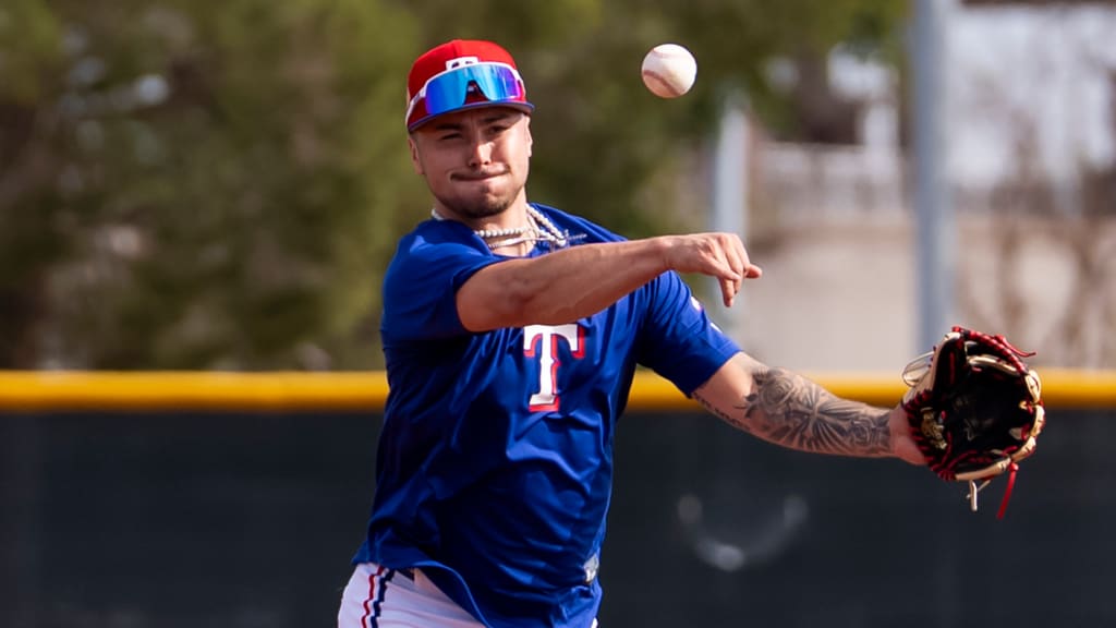 Sidelined Freeman remains positive clubhouse presence