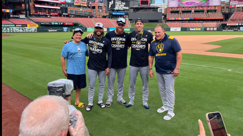 From left to right, principal owner Mark Attanasio, Freddy Peralta, Brandon Woodruff, Christian Yelich and manager Pat Murphy. (photo via Adam McCalvy)