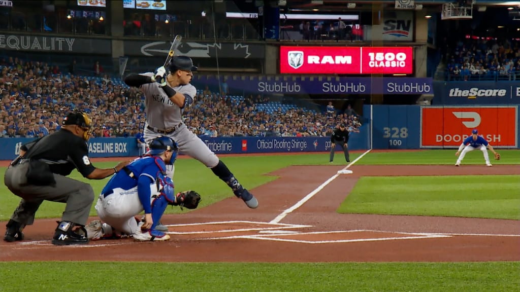 Aaron Judge Homerless Again, Yanks Lose to Jays – NBC New York