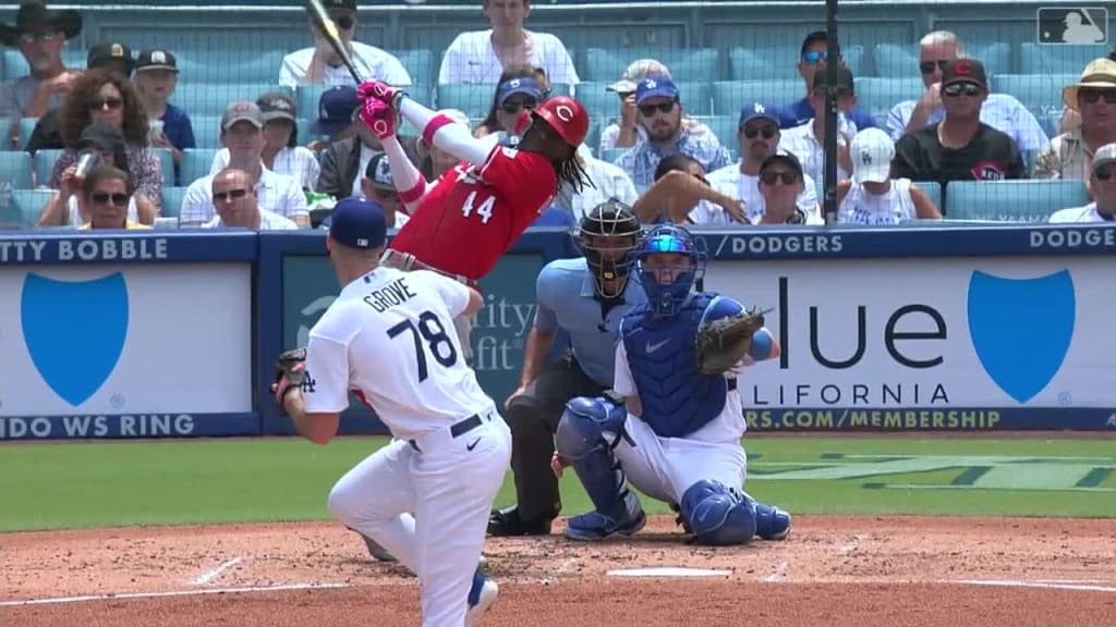 Reds beat Dodgers 9-0 on homers by De La Cruz and Votto, grab NL