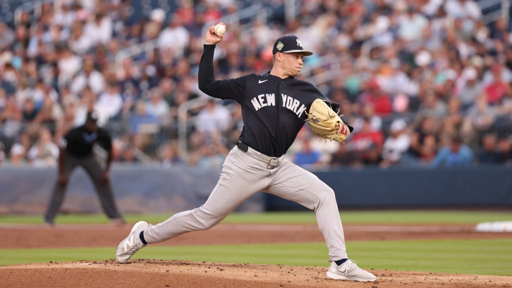 Warren keeps rolling through impressive spring campaign