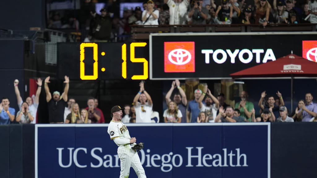 Jackson Merrill's diving catch closes out win