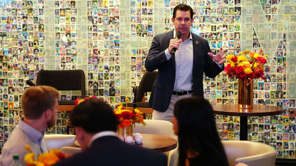 Billy Bean, SVP Diversity, Equity & Inclusion and special assistant to the Commissioner, speaks at the Diverse Business Partner Luncheon.