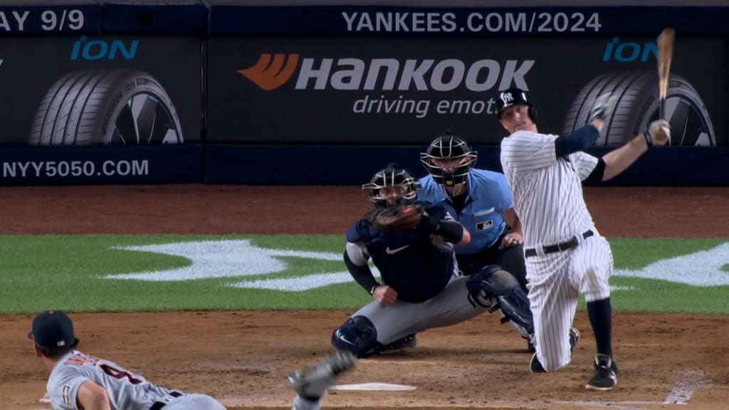 Yankees' Jasson Domínguez records three hits, including two in an