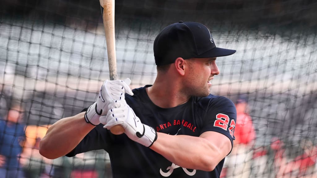 Roster oficial de Bravos para la SDLN: Entran Thomas, Ritchie y Smith-Shawver