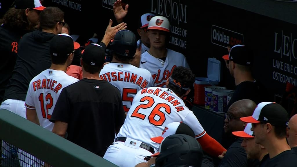 Brandon Hyde remains popular with Orioles fans after his first