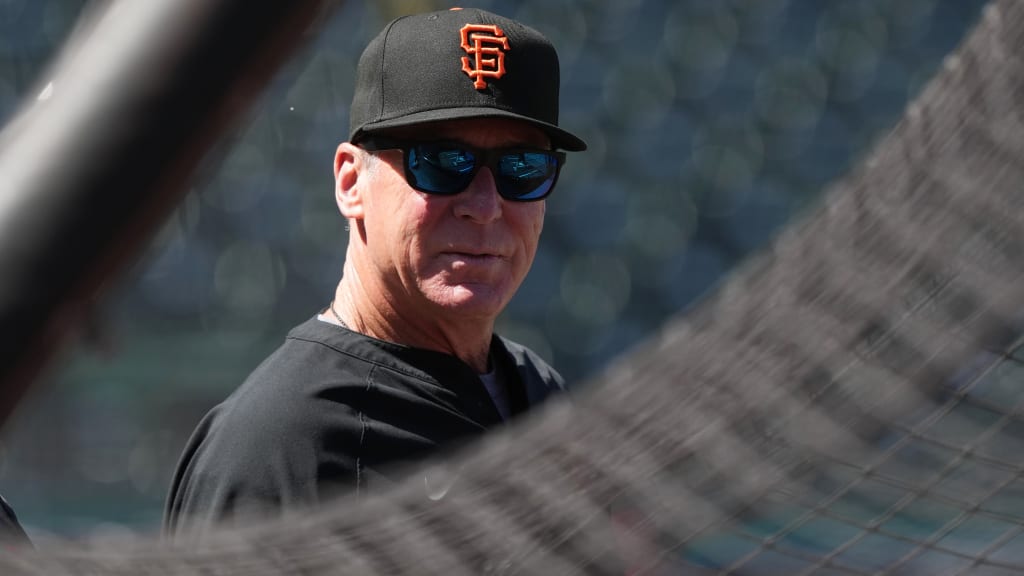 Bob Melvin's 2026 option picked up by Giants