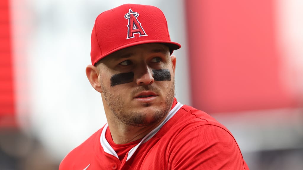 Mike Trout wears the official cap during the 2025 season, (Griffin Quinn/MLB)