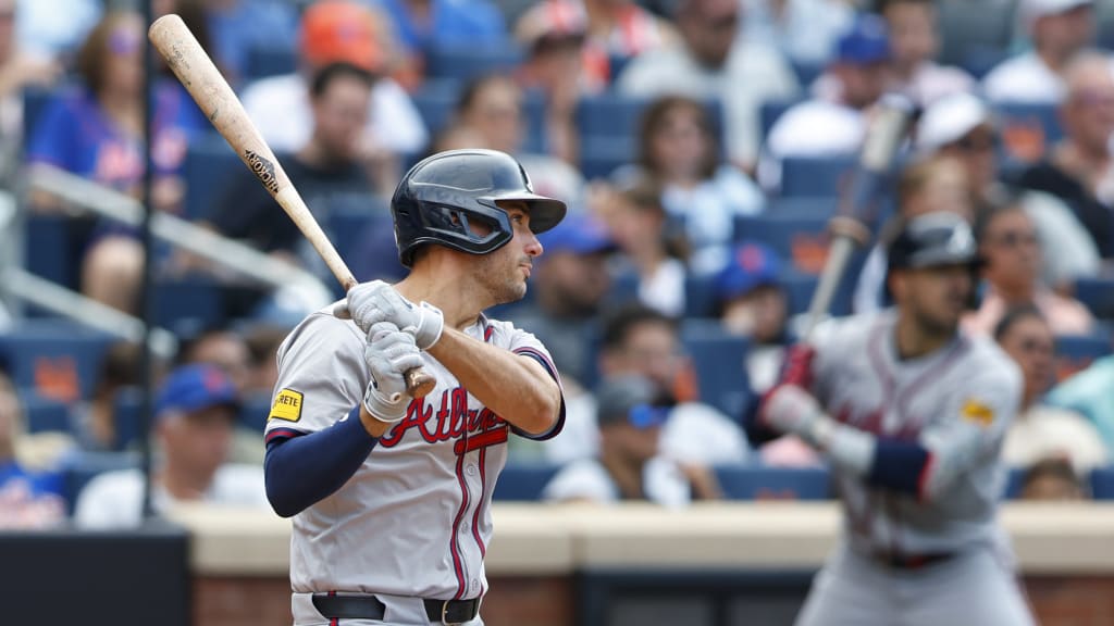 Matt Olson's solo home run (14)