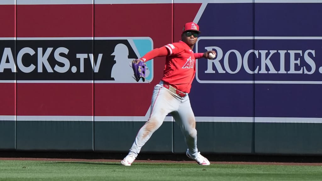 Halos reassign No. 3 prospect to Minor League camp