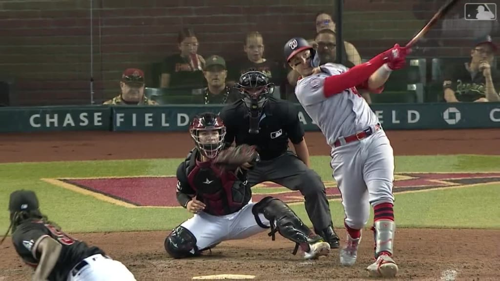 30-year-old Nationals rookie Joey Meneses hits HR in MLB debut