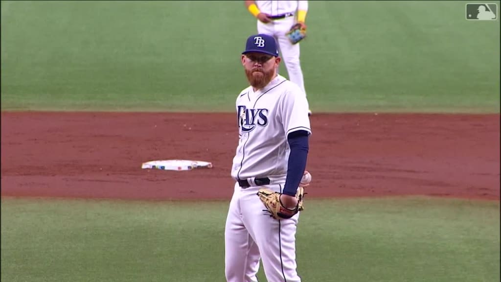 During a pitching change, Randy Arozarena took time to sign some