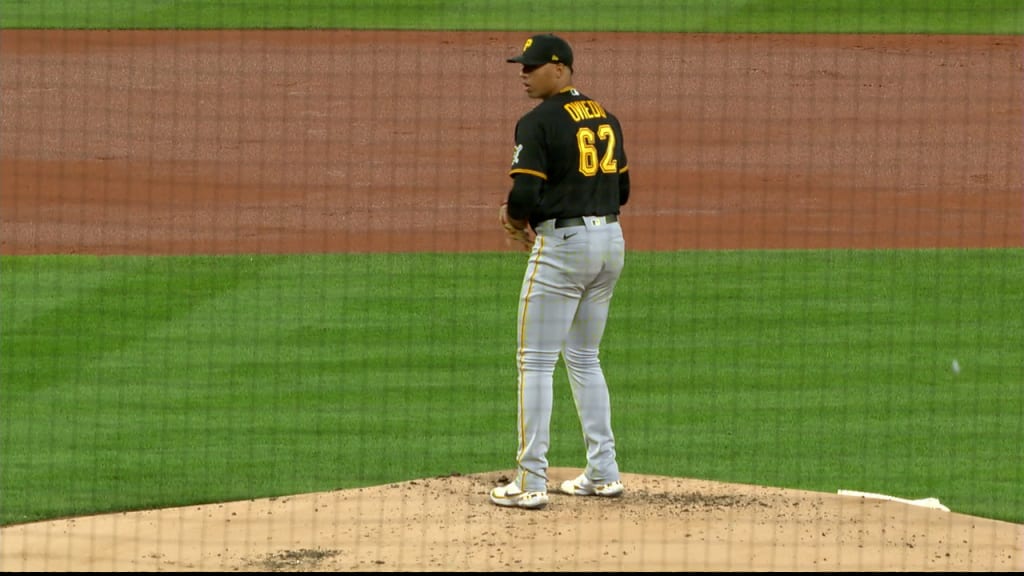 Pittsburgh, United States. 05th Oct, 2022. Pittsburgh Pirates relief  pitcher Johan Oviedo (62) throws in the third inning against the St. Louis  Cardinals at PNC Park on Wednesday October, 5 2022 in