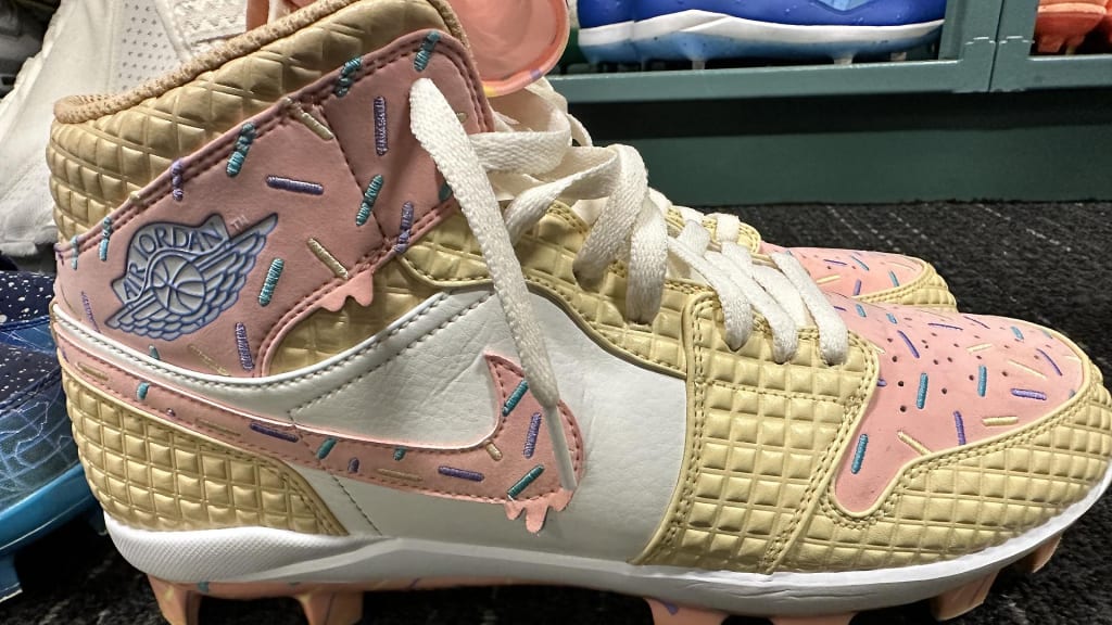 Jazz Chisholm Jr. wears ice cream-themed cleats