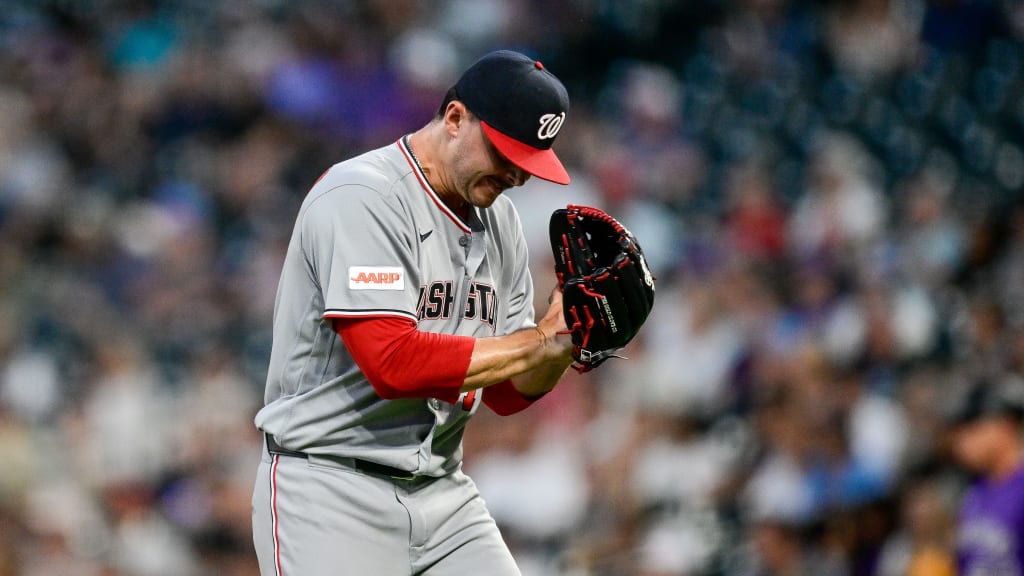 Cornelio earns 1st MLB win in front of family, friends in Colorado