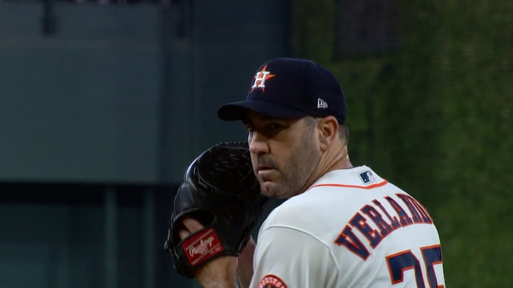 Justin Verlander sets postseason strikeout record in rough outing