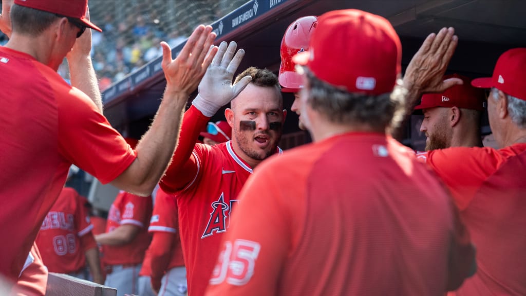 Meteor shower! Vintage Trout can't be stopped in the Bronx