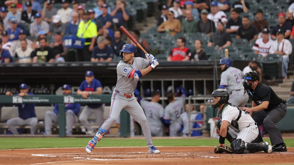 LIVE: Rangers eyeing a return to 1st place