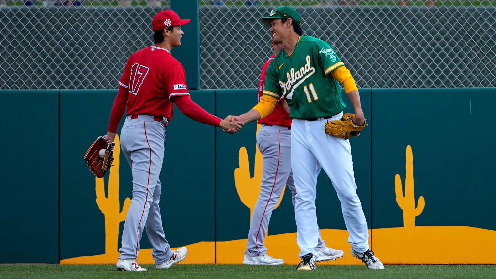 Baseball: Fujinami ready for Oakland venture, relishes Ohtani rivalry