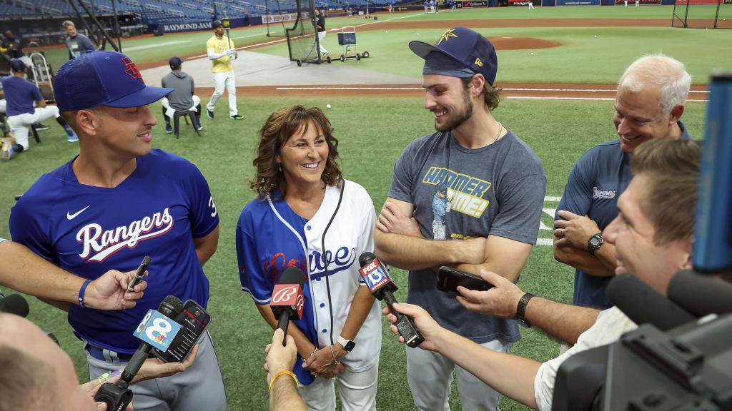 Watch: Brothers Nathaniel, Josh Lowe share special moment before  Rangers-Rays matchup