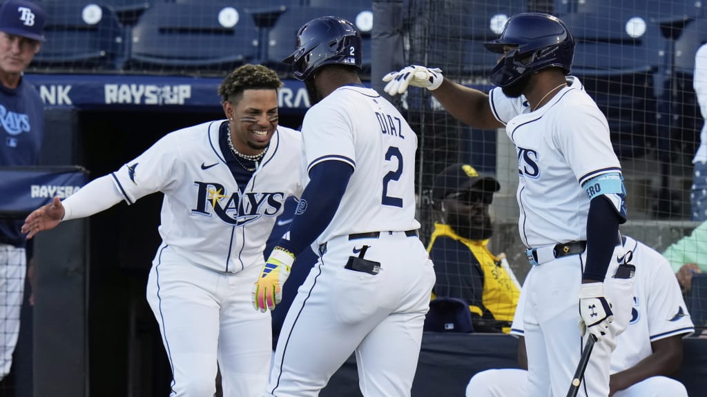 Rays score nine runs in the 3rd inning 