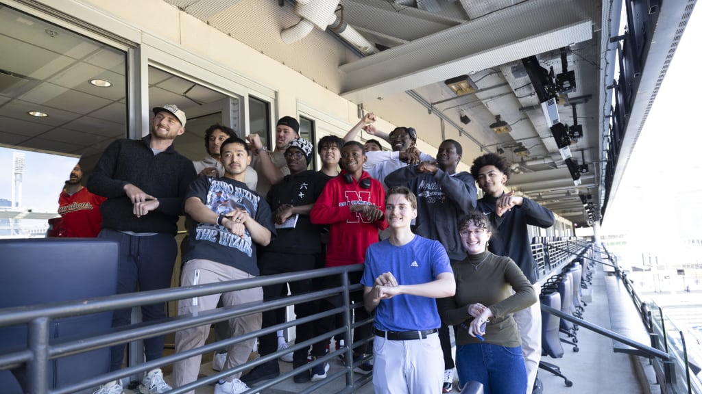 "It's super fulfilling being able to bond with these guys in that way," Bo Naylor said of the chess club. (Photo: Guardians)