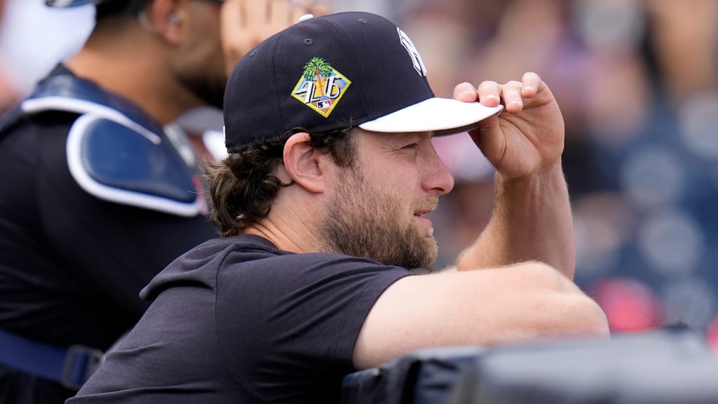 Cole throws BP session, unveils new windup