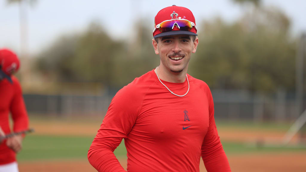 Neto helping set the tone for Angels in '26