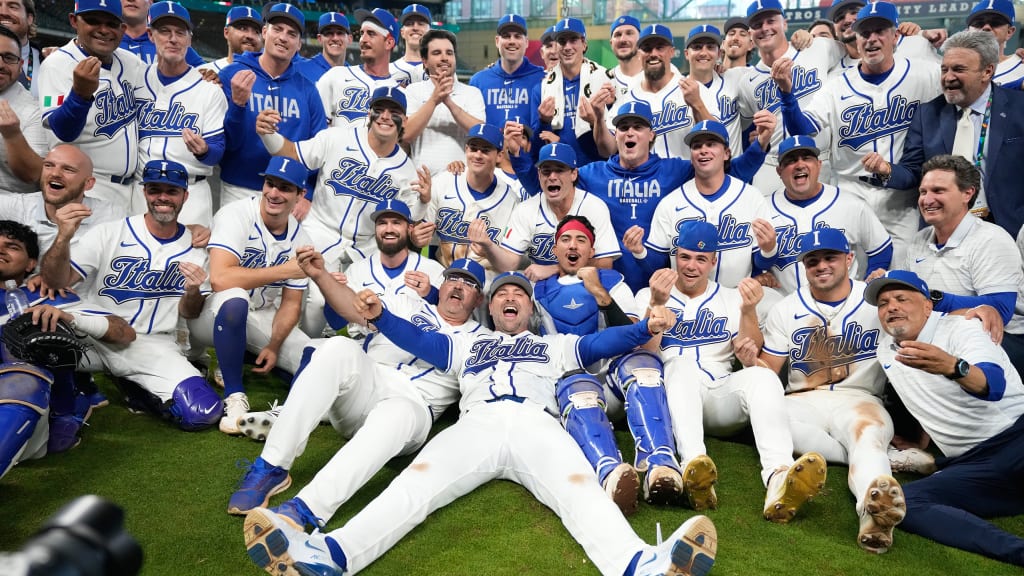 ¡Continúa la magia Azzurri! Italia elimina a P.R.