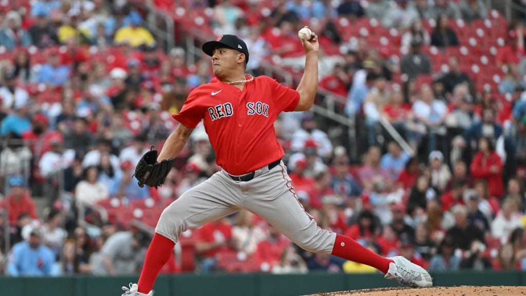 Ranger Suarez throws six scoreless innings for first win with Red Sox