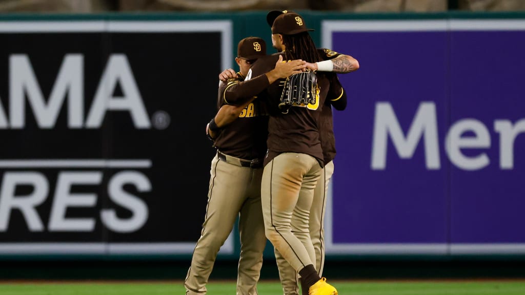 De gran forma San Diego se recuperó ante Angelinos