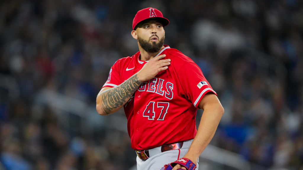 Manoah impresses in first MLB appearance since 2024