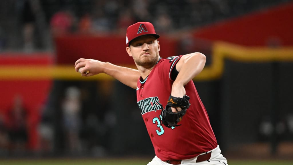 Soroka's 'dominant' outing ends D-backs' homestand on high note