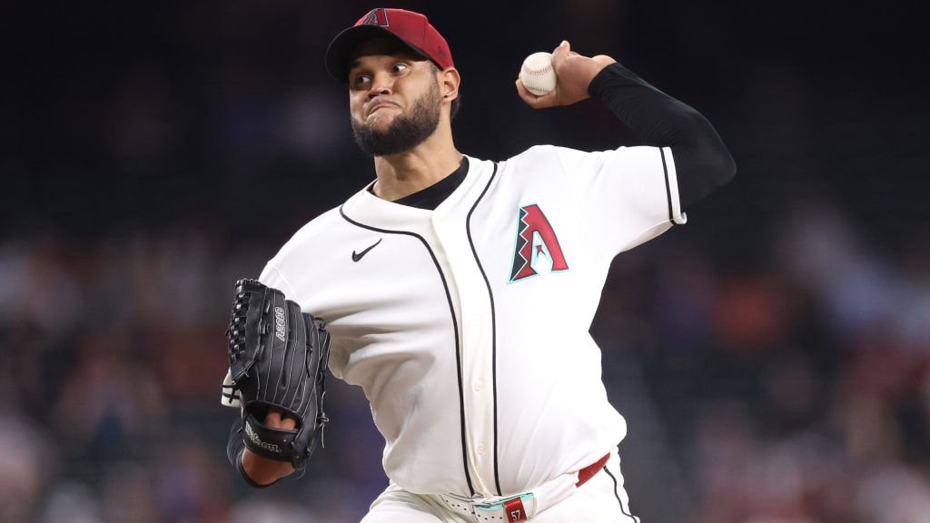 Rodriguez becomes 9th Venezuelan pitcher to reach 100 wins